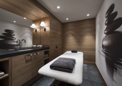 Photo of the Massage room of the luxury ski-in ski-out Catered Chalet Le Grenier with indoor pool for 12 people for rental in Méribel to rent with In-Luxe Chalets France