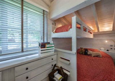 Bunk Bedroom at Luxury ski-in ski-out chalet White Pearl for 10 people to rent in Courchevel 1850 with In-Luxe Chalets France