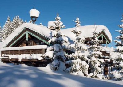 Outdoor view of the luxury Chalet Namaste for 14 people in Courchevel 1850 for rental with In-Luxe Chalets France