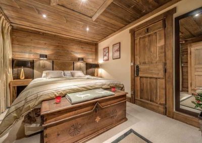 Bedroom photo Catered Chalet Chopine for 10 people; Chalet Rental Méribel with In-Luxe Chalets France