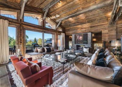 Lounge view Luxury Chalet des Sens for 10 adults and 4 children | Luxury Chalet Rental Megeve with In-Luxe Chalets France