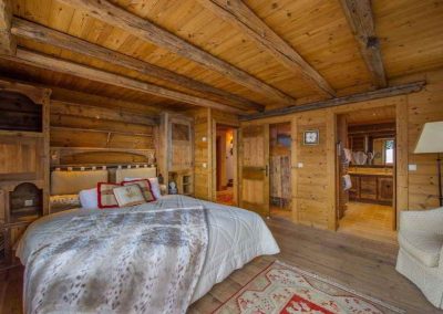 Chalet Aspen Courchevel 1850 Chalet Rental Courchevel 1850 with In-Luxe Chalets France Master Bedroom