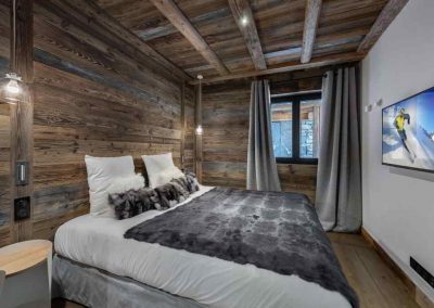 Luxury Chalet Rental Val d'Isere with In-Luxe Chalets France Chalet Snowy Breeze Val d'Isere Double Bedroom
