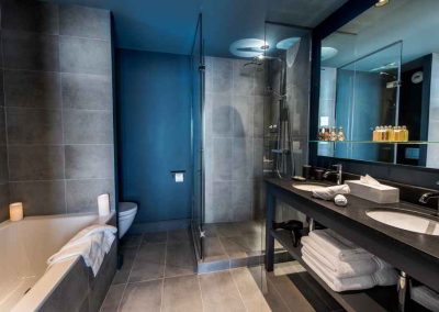 Master Bathroom Luxury Chalet Tomkins for 12 adults and 2 children Chalet rental Meribel with In-Luxe Chalets France