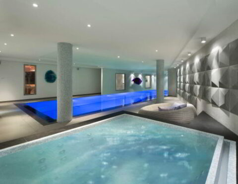 Luxury Chalet Pow Wow 16 people, with indoor pool, chef, for rental in Courchevel 1850 with In Luxe Chalets France